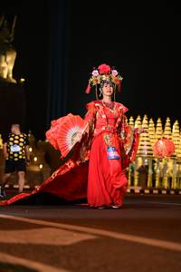 BIB: 6842
                            <button type="button" onclick="openModal(21240770)" class="btn btn-primary btn-sm float-right btn-popup" data-toggle="modal" data-target=".modal-high-quality">
                        <i class="fas fa-shopping-cart"></i> Add to Cart
                    </button>
                                            <button type="button" onclick="isThisMe(21240770, true)" class="btn btn-success btn-sm float-right btn-popup btn-isme hidden" data-toggle="tooltip" data-placement="bottom" title="นี่คือรูปของคุณใช่ไหม คลิกที่นี่เพื่อเอาเข้าอัลบั้ม">
                        <i class="fas fa-plus"></i> Add to album
                    </button>
                    <button type="button" onclick="isThisMe(21240770, false)" class="btn btn-warning btn-sm float-right btn-popup btn-isnotme hidden">
                        <i class="fas fa-ban"></i> Remove from album
                    </button>